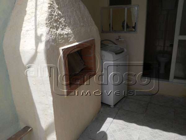 Casa com 2 quartos, 3 banheiros e 75m² à venda no bairro Sarandi, Porto Alegre