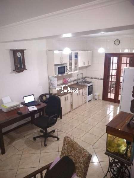 Sobrado com 2 quartos, 4 banheiros e 150m² à venda no bairro Ecoville, Porto Alegre