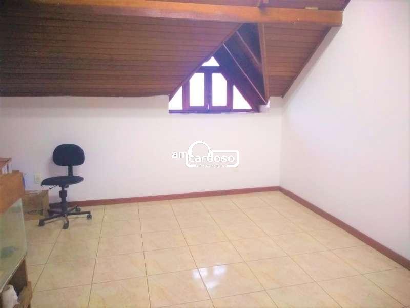 Sobrado com 2 quartos, 4 banheiros e 150m² à venda no bairro Ecoville, Porto Alegre