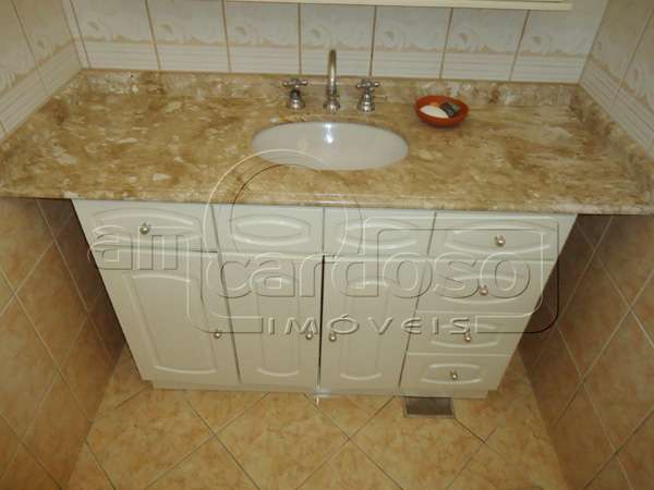 Casa com 3 quartos, 3 banheiros e 248m² à venda no bairro Sao Sebastiao, Porto Alegre