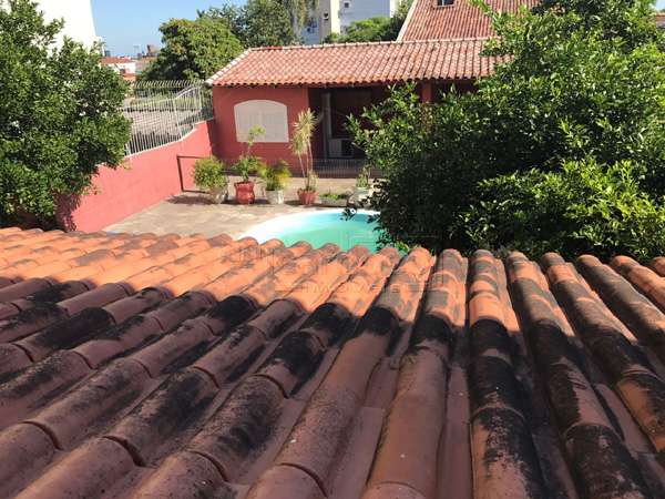 Casa com 3 quartos, 3 banheiros e 248m² à venda no bairro Sao Sebastiao, Porto Alegre