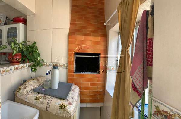 Apartamento com 3 quartos, 1 banheiro e 78m² à venda no bairro Sao Sebastiao, Porto Alegre