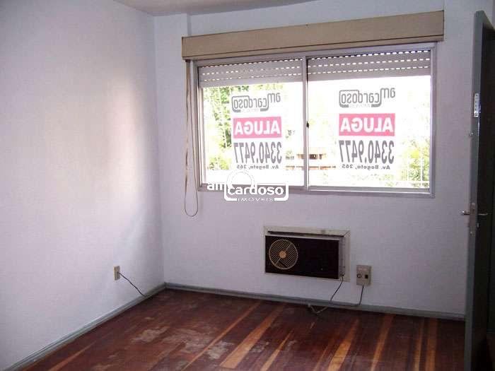 Apartamento com 1 quarto, 1 banheiro e 40m² à venda no bairro Jardim Itu Sabara, Porto Alegre