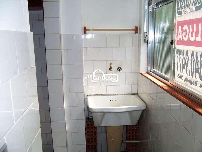Apartamento com 1 quarto, 1 banheiro e 40m² à venda no bairro Jardim Itu Sabara, Porto Alegre