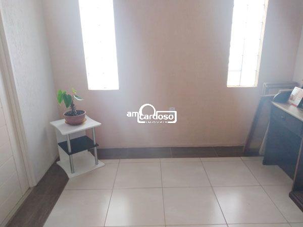 Sobrado com 2 quartos, 2 banheiros e 150m² à venda no bairro Jardim Lindoia, Porto Alegre