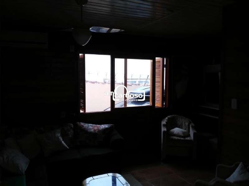 Casa com 2 quartos, 2 banheiros e 350m² à venda no bairro Sao Sebastiao, Porto Alegre