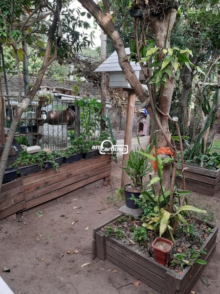 Casa com 4 quartos, 4 banheiros e 120m² à venda no bairro Sarandi, Porto Alegre
