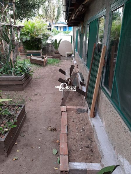 Casa com 4 quartos, 4 banheiros e 120m² à venda no bairro Sarandi, Porto Alegre