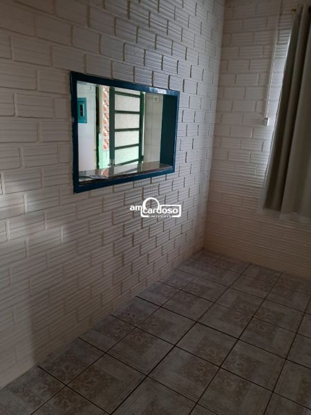 Casa com 4 quartos, 4 banheiros e 120m² à venda no bairro Sarandi, Porto Alegre
