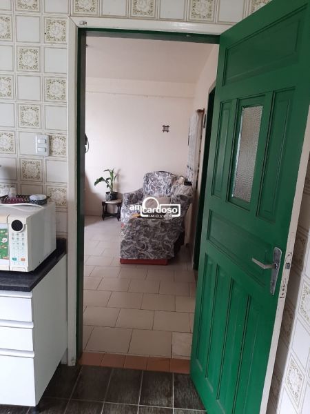 Casa com 4 quartos, 4 banheiros e 120m² à venda no bairro Sarandi, Porto Alegre
