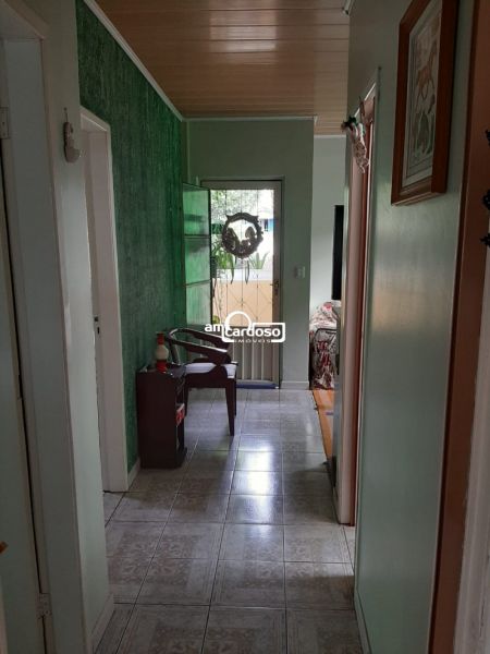 Casa com 4 quartos, 4 banheiros e 120m² à venda no bairro Sarandi, Porto Alegre