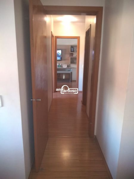Apartamento com 2 quartos, 2 banheiros e 70m² à venda no bairro Vila Jardim, Porto Alegre
