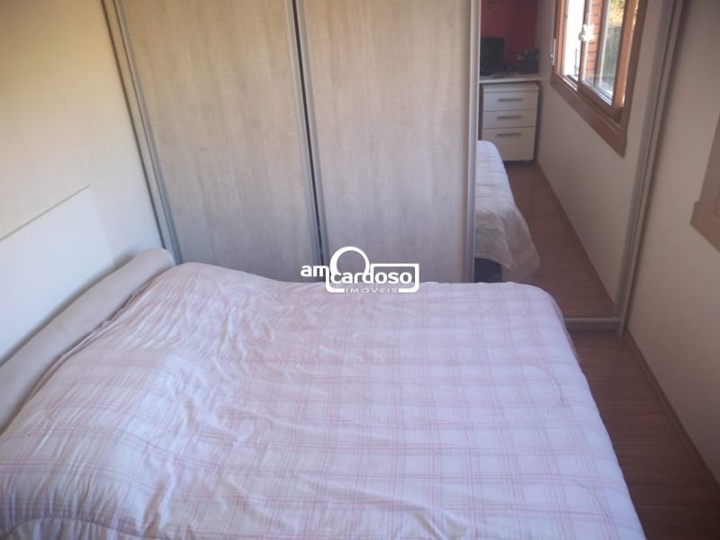Apartamento com 2 quartos, 2 banheiros e 70m² à venda no bairro Vila Jardim, Porto Alegre