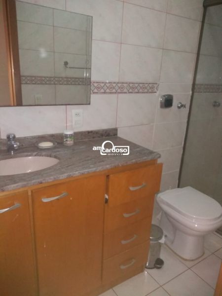 Apartamento com 2 quartos, 2 banheiros e 70m² à venda no bairro Vila Jardim, Porto Alegre