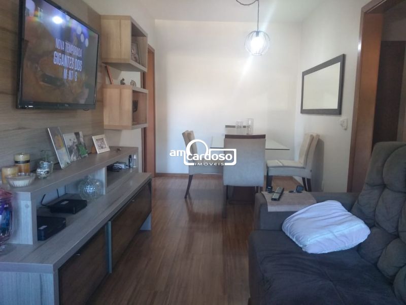 Apartamento com 2 quartos, 2 banheiros e 70m² à venda no bairro Vila Jardim, Porto Alegre