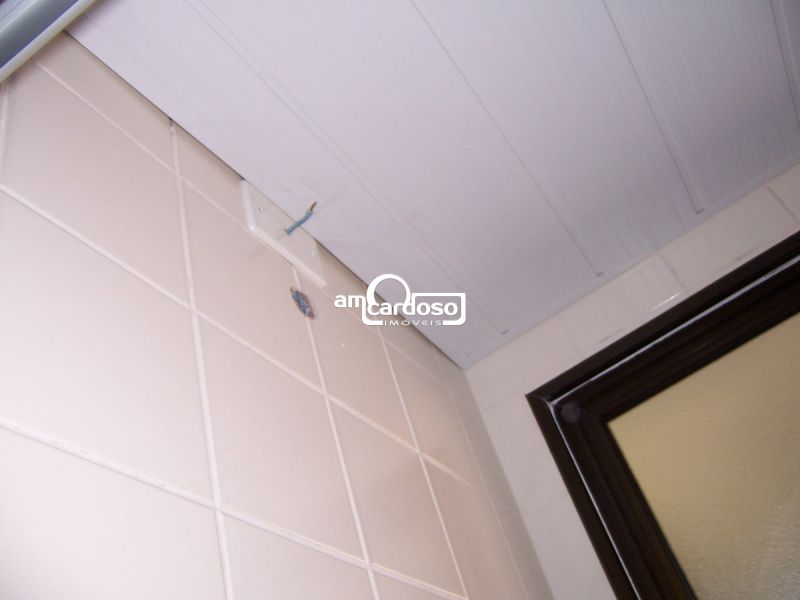 Apartamento com 2 quartos, 1 banheiro e 50m² à venda no bairro Sarandi, Porto Alegre
