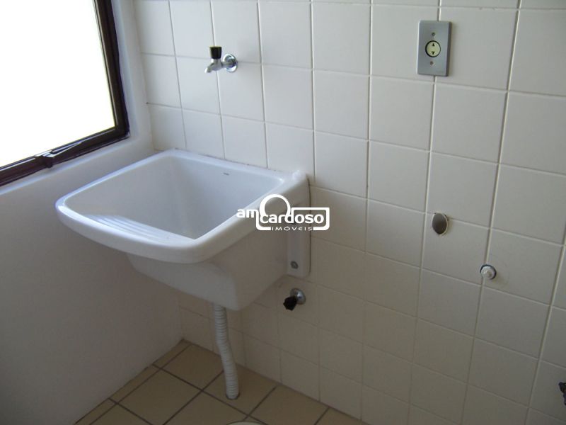 Apartamento com 2 quartos, 1 banheiro e 50m² à venda no bairro Sarandi, Porto Alegre