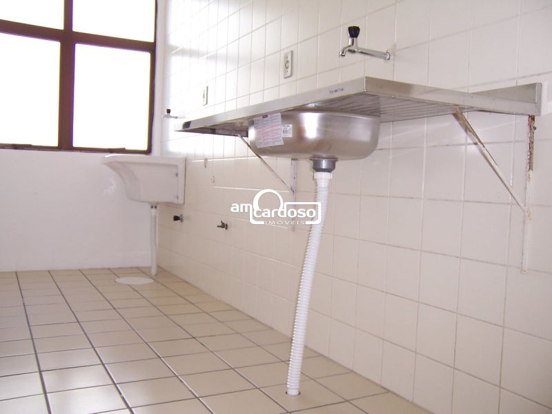 Apartamento com 2 quartos, 1 banheiro e 50m² à venda no bairro Sarandi, Porto Alegre