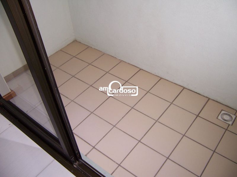 Apartamento com 2 quartos, 1 banheiro e 50m² à venda no bairro Sarandi, Porto Alegre
