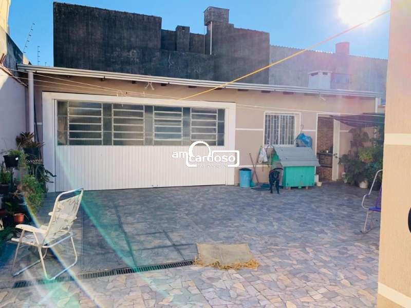 Casa com 3 quartos, 2 banheiros e 166m² à venda no bairro Sarandi, Porto Alegre