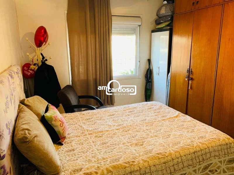 Casa com 3 quartos, 2 banheiros e 166m² à venda no bairro Sarandi, Porto Alegre