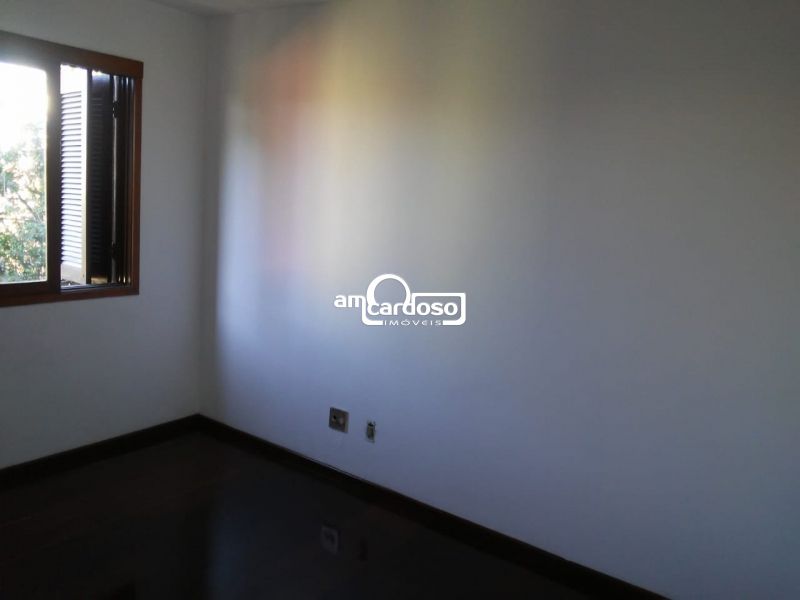 Apartamento com 2 quartos, 2 banheiros e 70m² à venda no bairro Cristo Redentor, Porto Alegre