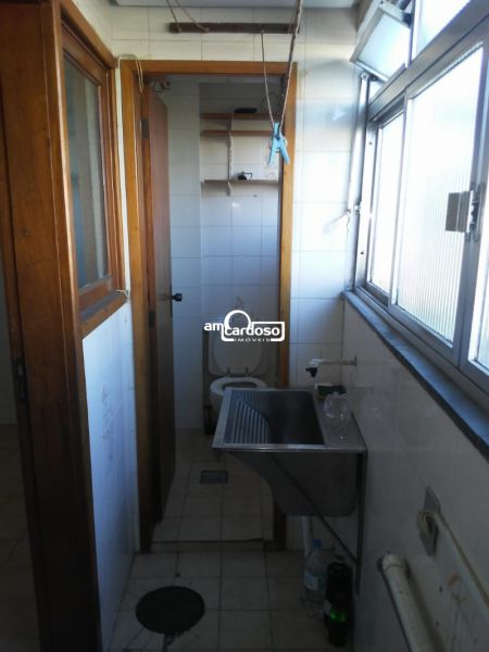 Apartamento com 2 quartos, 2 banheiros e 70m² à venda no bairro Cristo Redentor, Porto Alegre