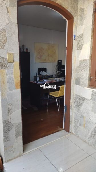 Casa com 4 quartos, 4 banheiros e 254m² à venda no bairro Sarandi, Porto Alegre