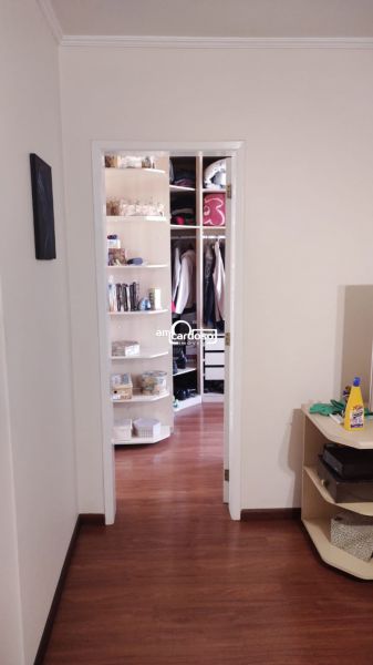 Casa com 4 quartos, 4 banheiros e 254m² à venda no bairro Sarandi, Porto Alegre