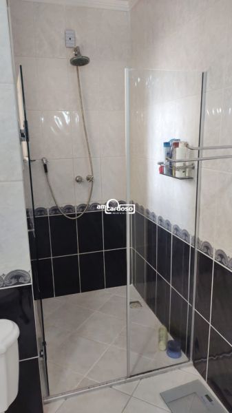 Casa com 4 quartos, 4 banheiros e 254m² à venda no bairro Sarandi, Porto Alegre