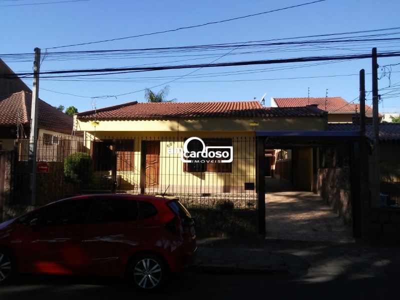 Casa com 2 quartos, 3 banheiros e 170m² à venda no bairro Passo Dareia, Porto Alegre