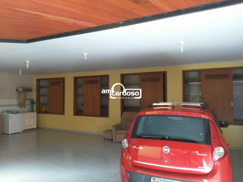 Casa com 2 quartos, 3 banheiros e 170m² à venda no bairro Passo Dareia, Porto Alegre