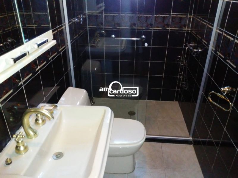 Casa com 2 quartos, 3 banheiros e 170m² à venda no bairro Passo Dareia, Porto Alegre