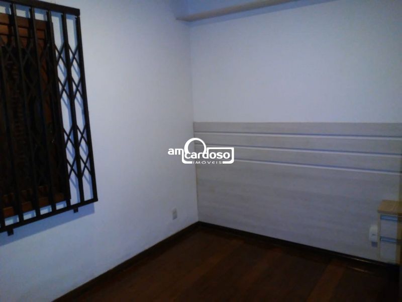 Casa com 2 quartos, 3 banheiros e 170m² à venda no bairro Passo Dareia, Porto Alegre