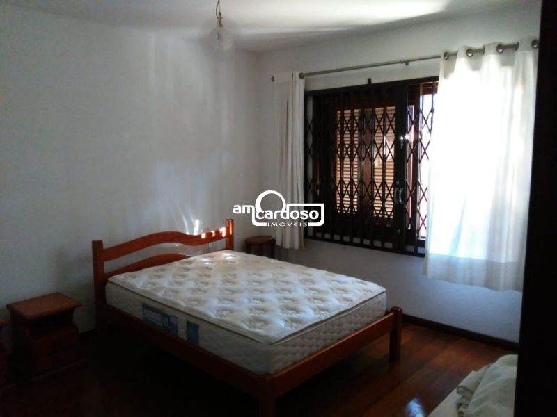 Casa com 2 quartos, 3 banheiros e 170m² à venda no bairro Passo Dareia, Porto Alegre