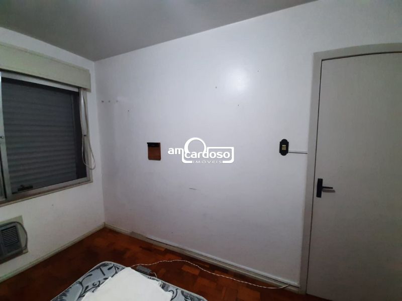 Apartamento com 2 quartos, 1 banheiro e 55m² à venda no bairro Sao Sebastiao, Porto Alegre