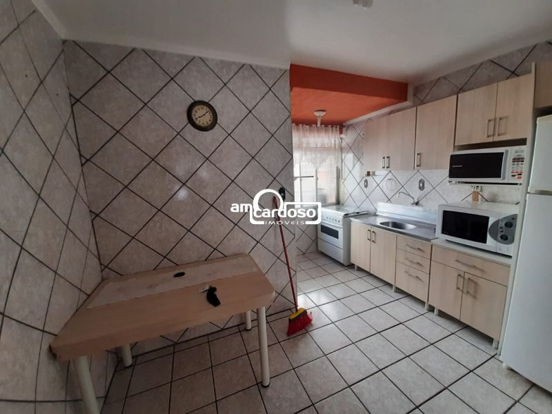 Apartamento com 2 quartos, 1 banheiro e 55m² à venda no bairro Sao Sebastiao, Porto Alegre