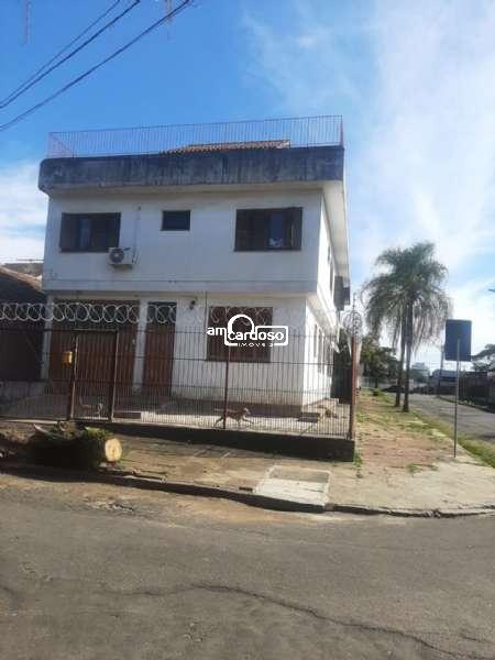 Sobrado com 4 quartos, 5 banheiros e 295m² à venda no bairro Sao Sebastiao, Porto Alegre