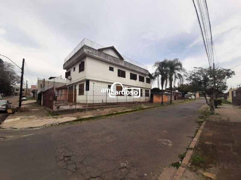 Sobrado com 4 quartos, 5 banheiros e 295m² à venda no bairro Sao Sebastiao, Porto Alegre