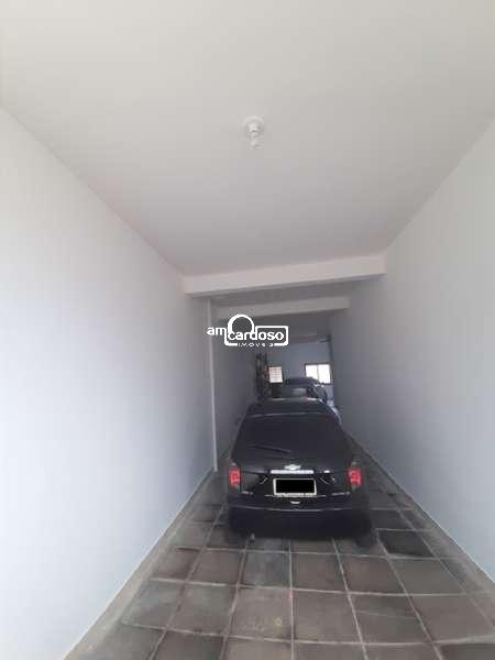 Sobrado com 4 quartos, 5 banheiros e 295m² à venda no bairro Sao Sebastiao, Porto Alegre