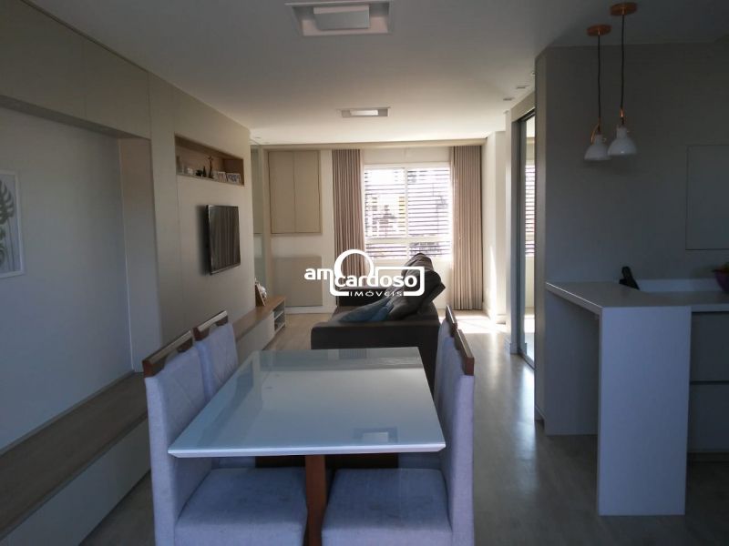 Sobrado com 3 quartos, 4 banheiros e 183m² à venda no bairro Jardim Lindoia, Porto Alegre