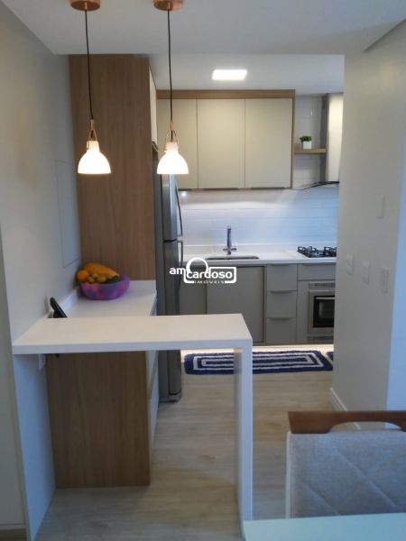 Sobrado com 3 quartos, 4 banheiros e 183m² à venda no bairro Jardim Lindoia, Porto Alegre