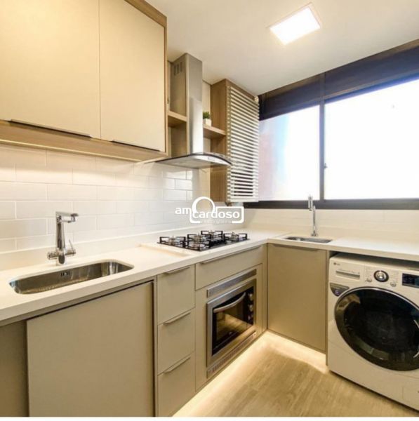Sobrado com 3 quartos, 4 banheiros e 183m² à venda no bairro Jardim Lindoia, Porto Alegre