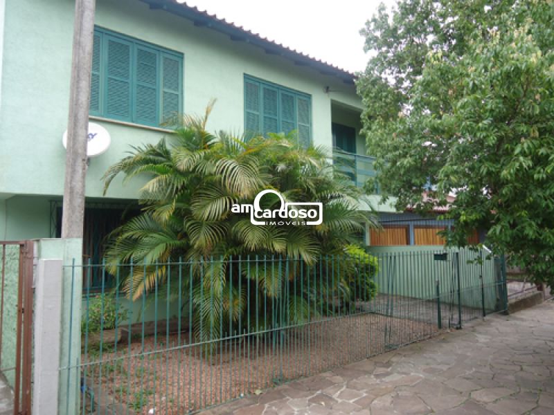 Sobrado com 3 quartos, 2 banheiros e 230m² à venda no bairro Jardim Sao Pedro, Porto Alegre
