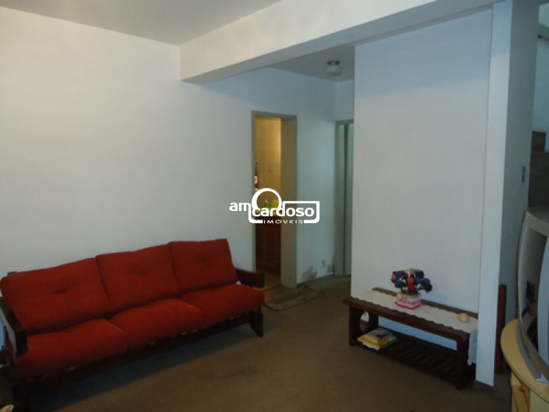 Sobrado com 3 quartos, 2 banheiros e 230m² à venda no bairro Jardim Sao Pedro, Porto Alegre