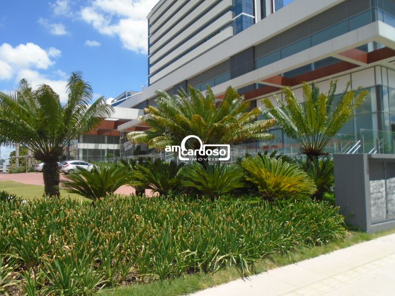 CONJUNTO COMERCIAL IMPECÁVEL COM ESTACIONAMENTO ESCRITURADO NO GRAN PARK LINDÓIA,