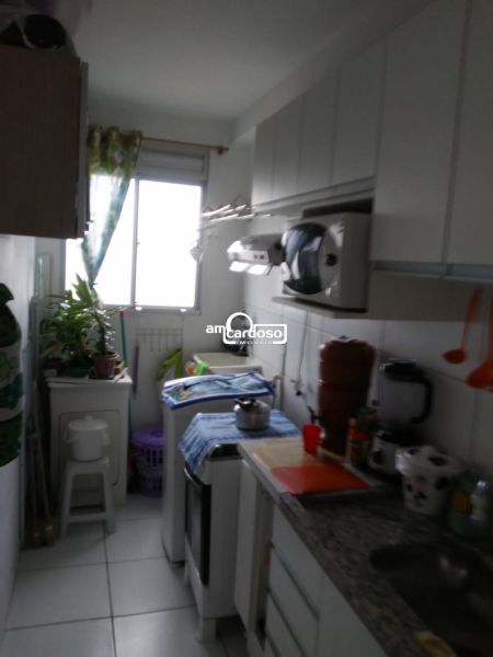 Apartamento com 2 quartos, 2 banheiros e 50m² à venda no bairro Jardim Planalto, Porto Alegre