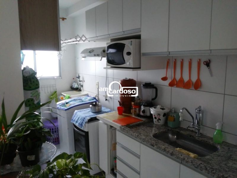 Apartamento com 2 quartos, 2 banheiros e 50m² à venda no bairro Jardim Planalto, Porto Alegre