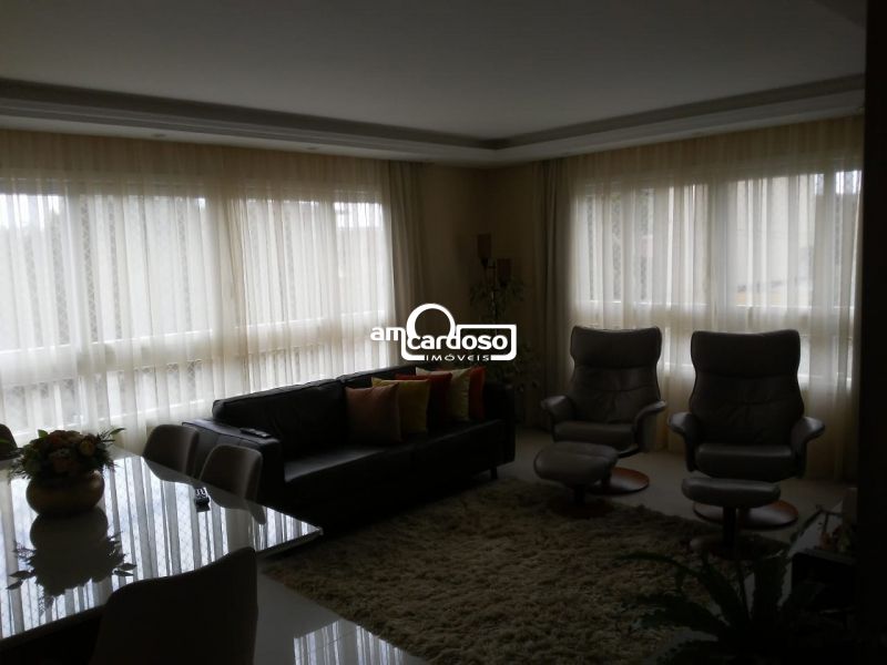 Apartamento com 3 quartos, 2 banheiros e 100m² à venda no bairro Cristo Redentor, Porto Alegre
