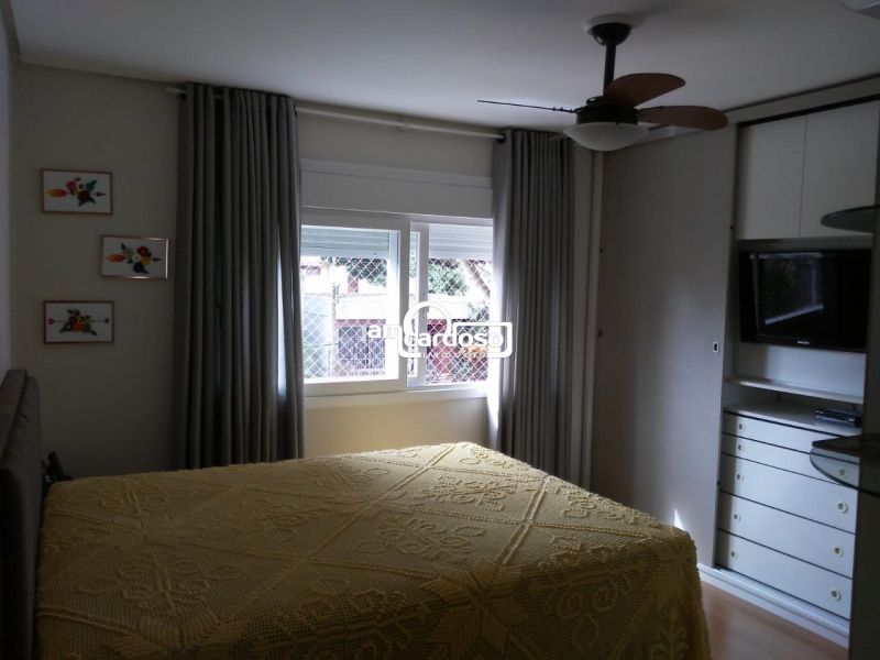 Apartamento com 3 quartos, 2 banheiros e 100m² à venda no bairro Cristo Redentor, Porto Alegre
